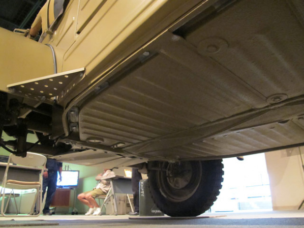 「米独の軍用車、ジープとキューベルワーゲンを比較してみた【ジープの機能美展2012】」の17枚目の画像