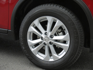 コーナリングもスムーズ 世界初のアクティブエンジンブレーキ 日産エクストレイル試乗記03 Clicccar Com