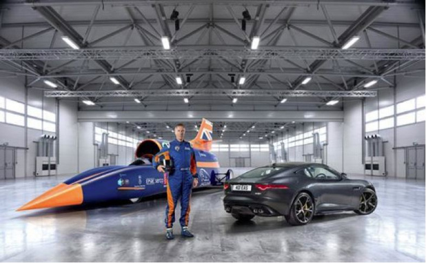 ジャガーが超音速のスピード記録をねらうクルマをサポート決定 Clicccar Com