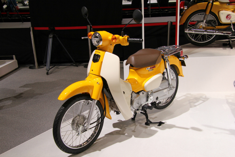 東京モーターショー17 今回最大の目玉はスーパーカブのフルモデルチェンジ 乗り心地とタフさを向上した新モデルをチェック Clicccar Com