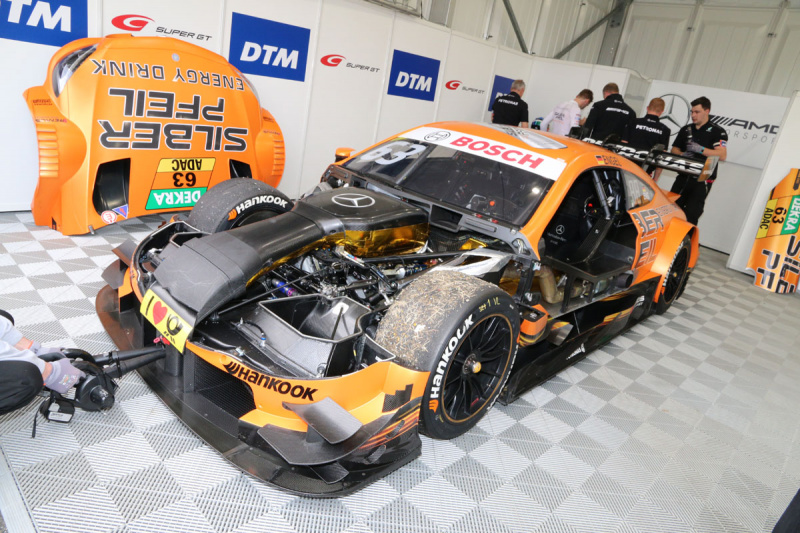 Super Gt17 最終戦もてぎでdtmマシンが 本気モード のデモ走行を披露 Clicccar Com