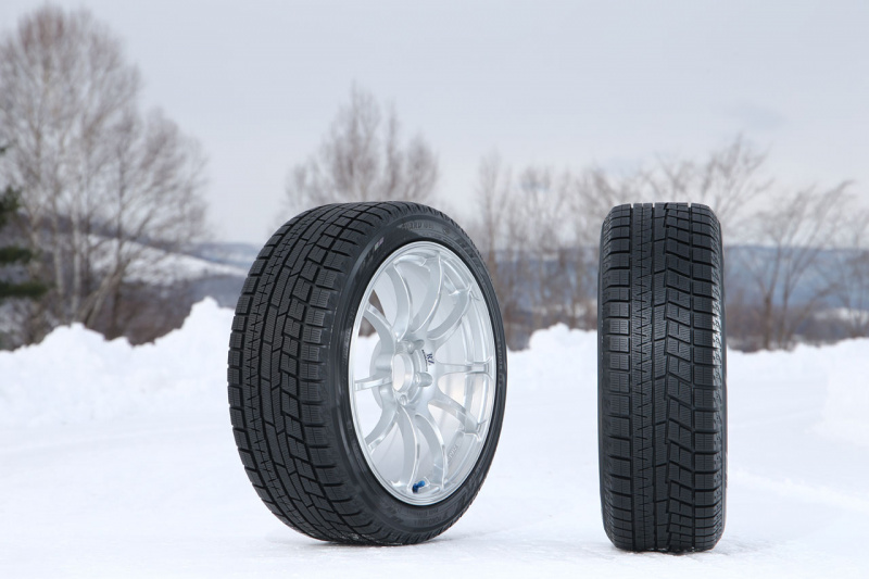 横浜ゴムウインター試乗会 その1 吸水剤3倍投入のスタッドレスタイヤでその効果を確認する Clicccar Com