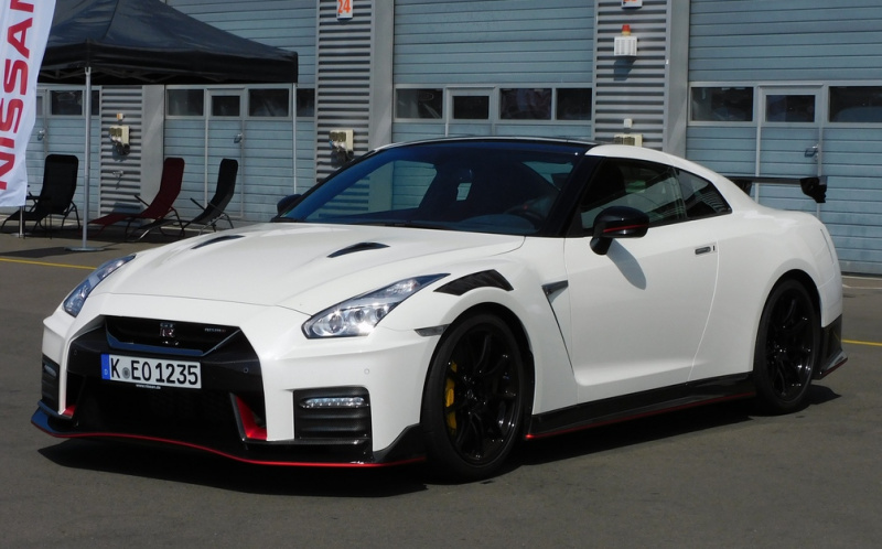 Gt R Nismo 信奉者じゃない私すら降参の素晴らしさ 売切必至 買うならお早めに Clicccar Com