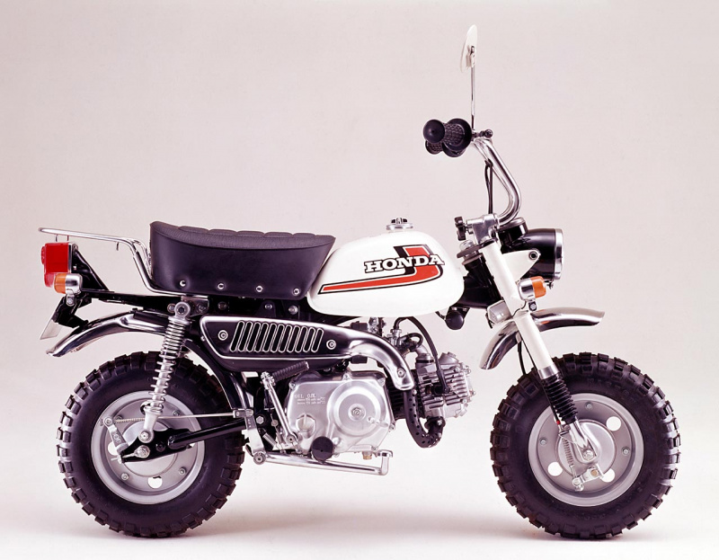 モンキーの名前の由来は 野猿街道 でテストしたから ホンダ モンキーhistoryその1 Clicccar Com