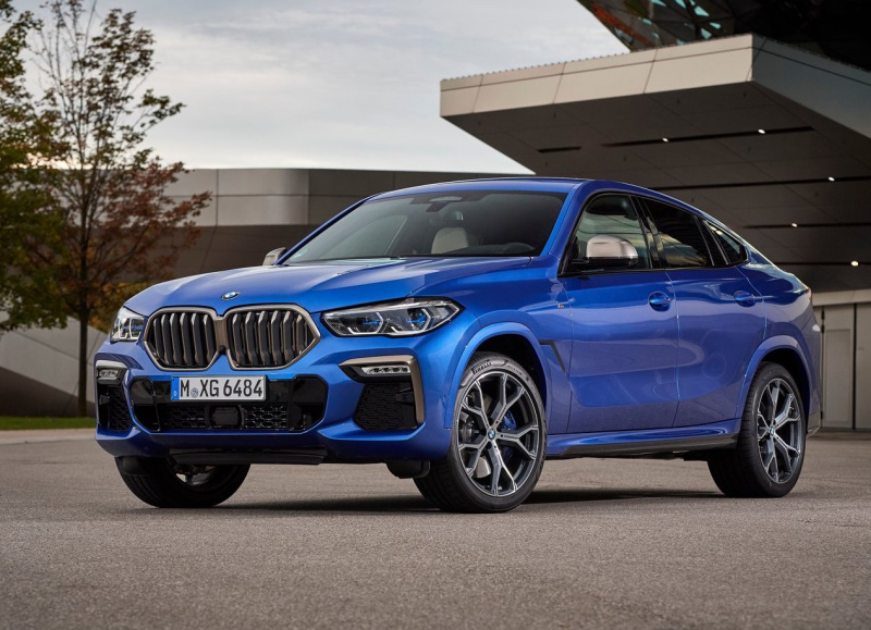 Bmwのフラッグシップsuv X8 は年に発売 Clicccar Com