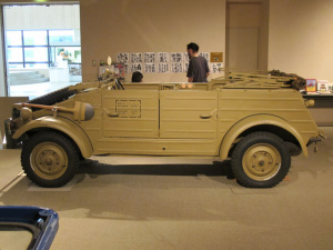 米独の軍用車 ジープとキューベルワーゲンを比較してみた ジープの機能美展12 Clicccar Com